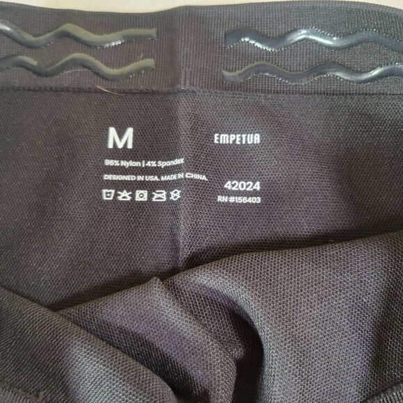 Empetua Black High Waisted Shaping Capri Leggings #42024 Size M - Picture 2 of 6